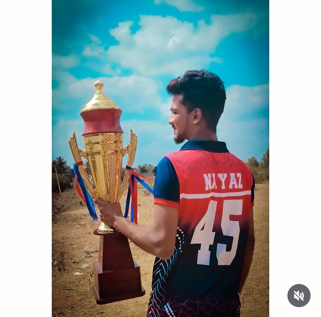 Nayaz R 