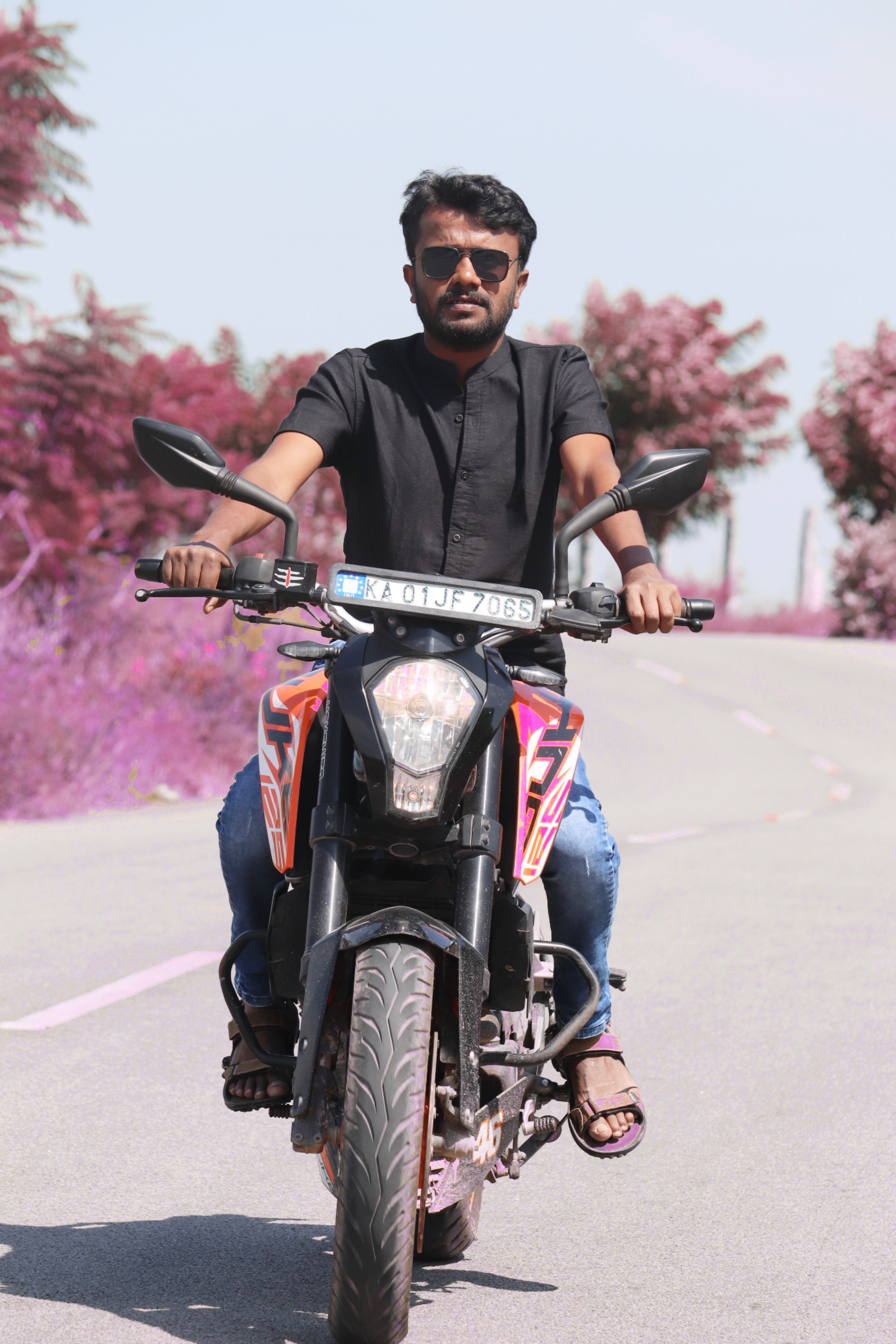 V Hari