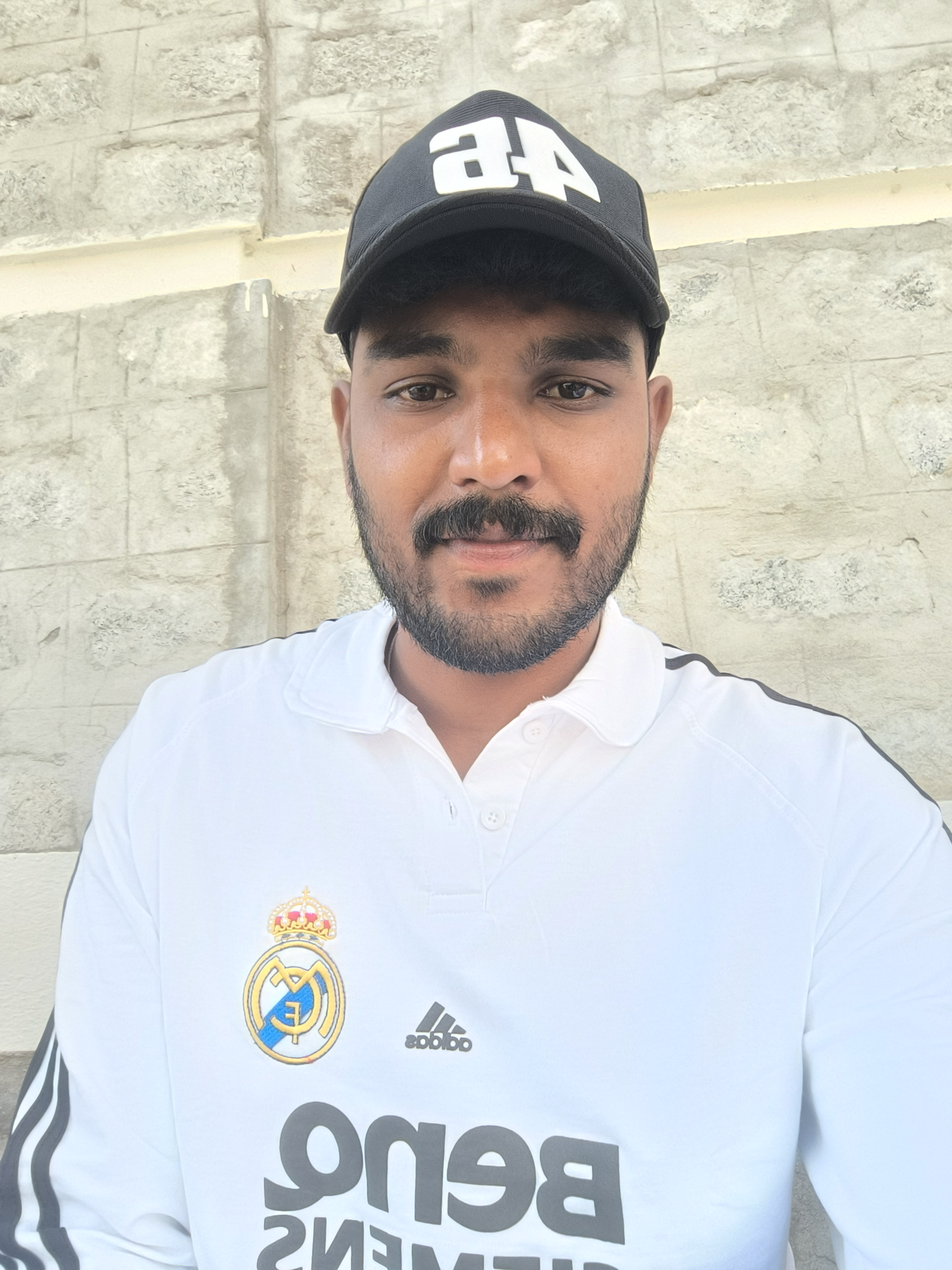 PradeepKumar V 